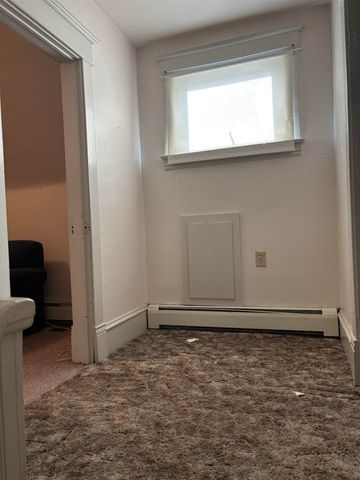 403 1st St SE, Mohall, ND 58761