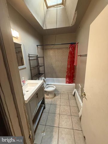 6348 KINGSESSING AVE, Philadelphia, PA 19142