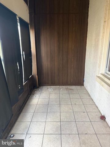 6348 KINGSESSING AVE, Philadelphia, PA 19142