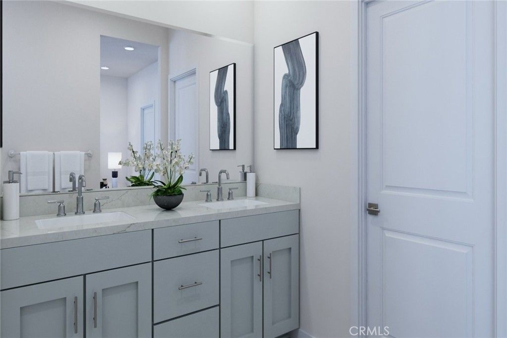 Image 7 of property listing at 427 S Eleanor Street, Pomona, CA 91766