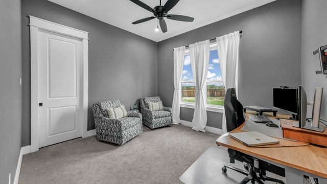 408 Royal Santana Run, Weatherford, TX 76087
