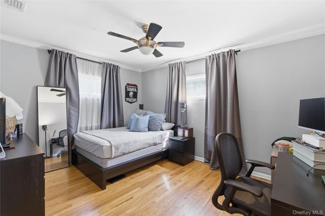 15 Bayard Avenue, Bayville, NY 11709