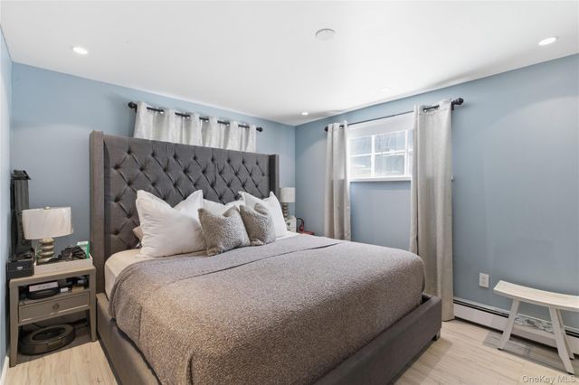 15 Bayard Avenue, Bayville, NY 11709