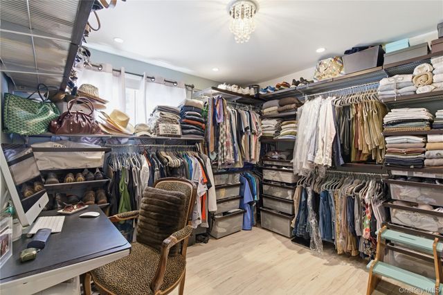 15 Bayard Avenue, Bayville, NY 11709