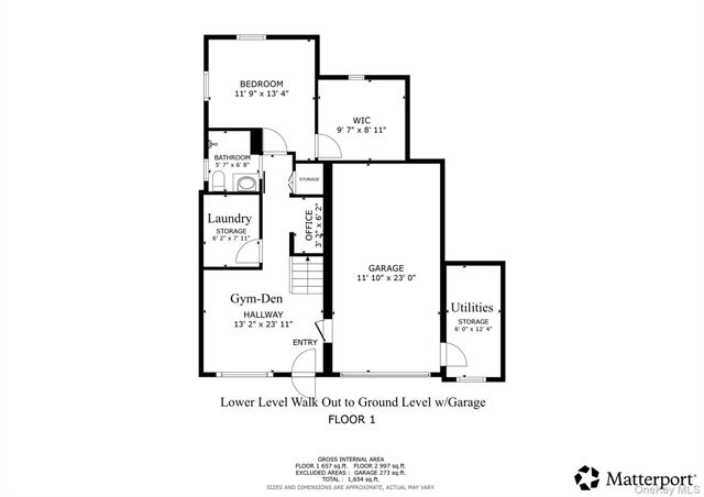 15 Bayard Avenue, Bayville, NY 11709