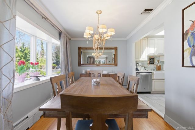 15 Bayard Avenue, Bayville, NY 11709