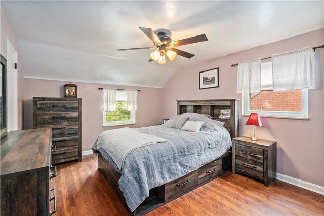 853 Vermont Ave, Mt Lebanon, PA 15234