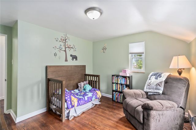 853 Vermont Ave, Mt Lebanon, PA 15234