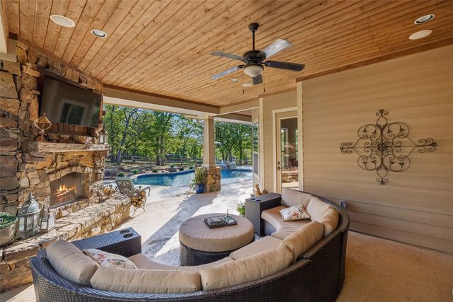 2520 Britt Drive, Argyle, TX 76226