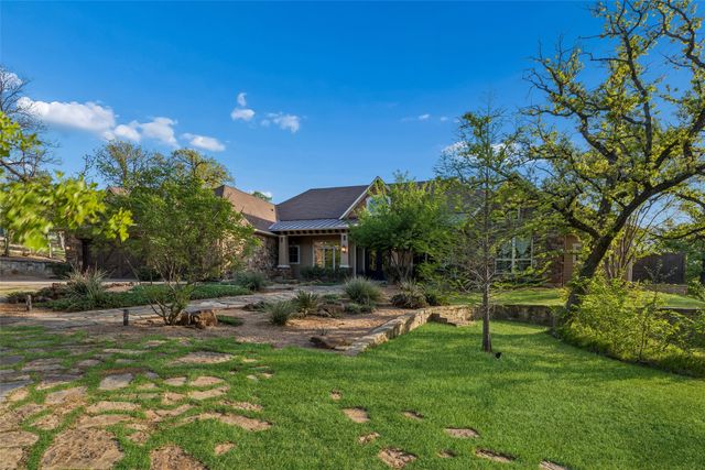 2520 Britt Drive, Argyle, TX 76226