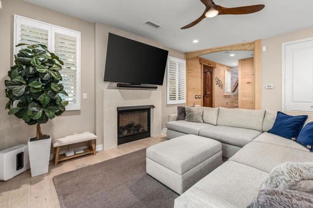 3080 Marron Road, Carlsbad, CA 92010