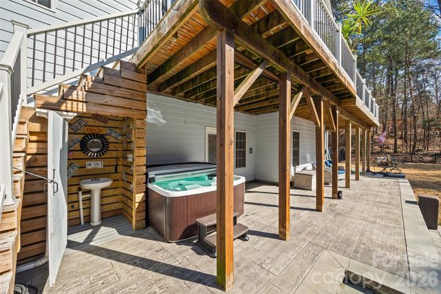 11112 Broken Brook Way, Tega Cay, SC 29708