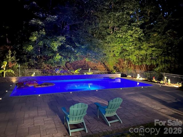 11112 Broken Brook Way, Tega Cay, SC 29708