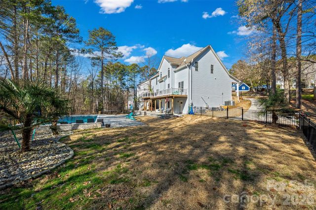 11112 Broken Brook Way, Tega Cay, SC 29708