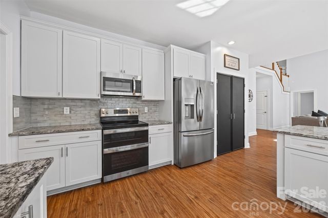 11112 Broken Brook Way, Tega Cay, SC 29708