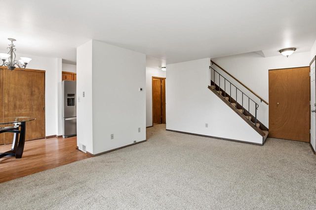 7307 S Delaine DRIVE, Oak Creek, WI 53154