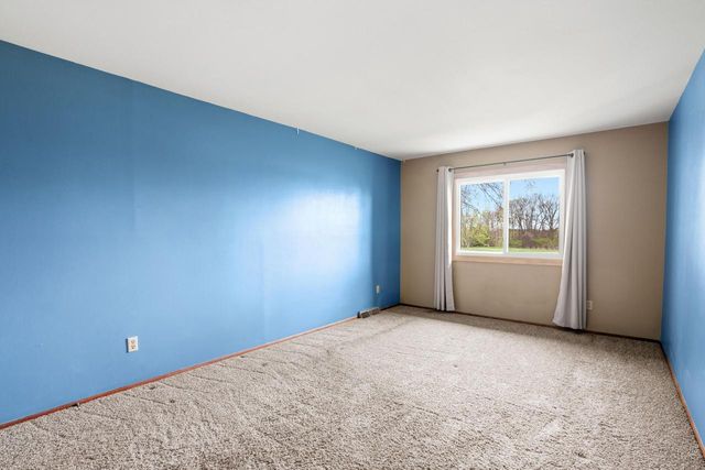 7307 S Delaine DRIVE, Oak Creek, WI 53154