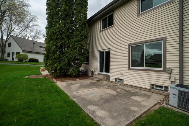 7307 S Delaine DRIVE, Oak Creek, WI 53154