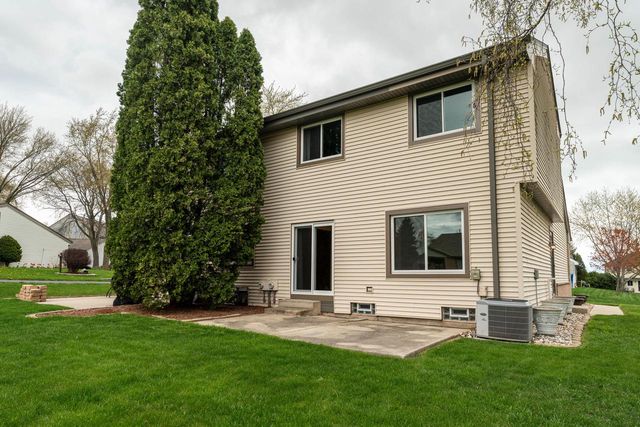 7307 S Delaine DRIVE, Oak Creek, WI 53154