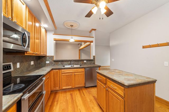 9624 Peony Lane N, Maple Grove, MN 55311