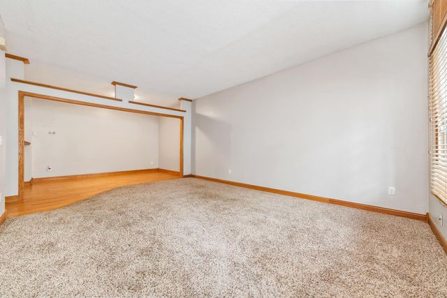 9624 Peony Lane N, Maple Grove, MN 55311