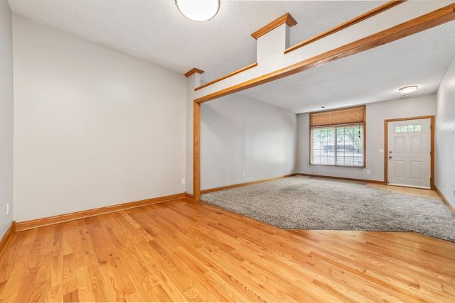 9624 Peony Lane N, Maple Grove, MN 55311