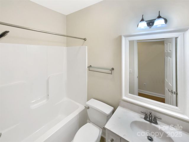 166 Oak Haven Place NW, Concord, NC 28027