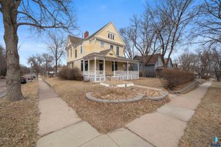 624 W 8th St Street, Sioux Falls, SD 57104