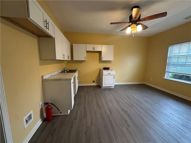 1943 Oakbluff Drive, Austell, GA 30106