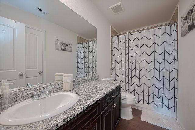 308 Morning Dove Trail, Sealy, TX 77474