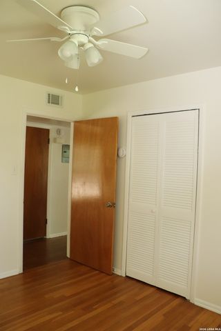 3910 PORTSMOUTH DR, San Antonio, TX 78223