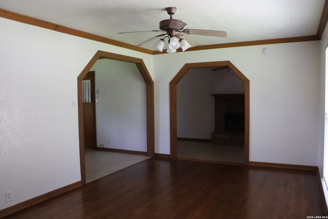 3910 PORTSMOUTH DR, San Antonio, TX 78223