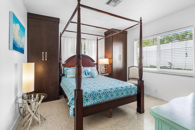 342 NE 7th Avenue, Delray Beach, FL 33483