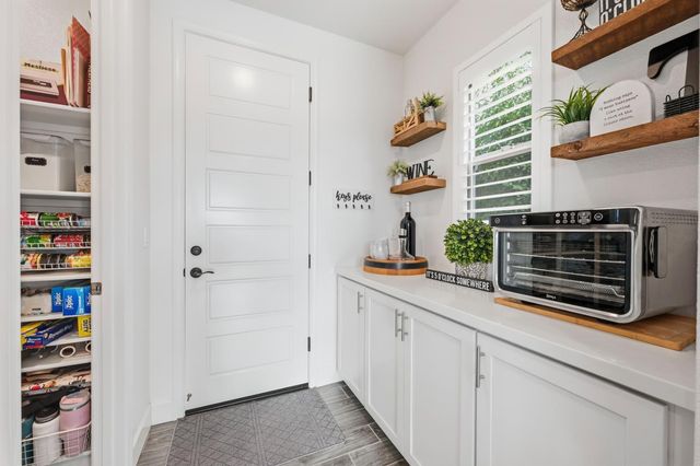 3030 Whistling Way, El Dorado Hills, CA 95762