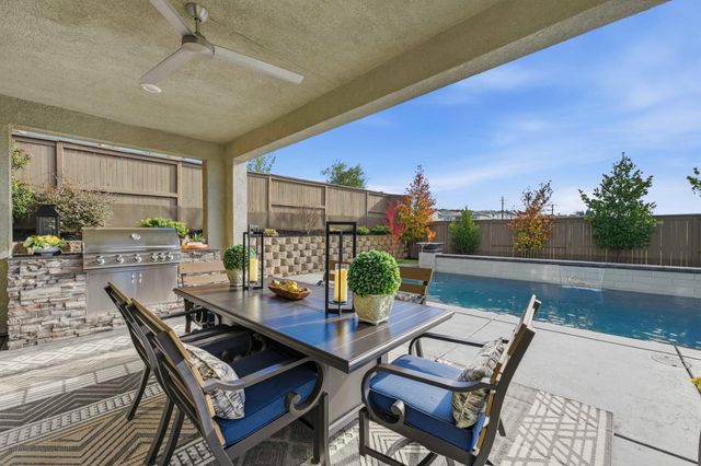 3030 Whistling Way, El Dorado Hills, CA 95762