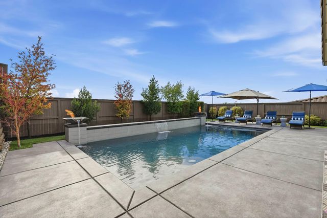 3030 Whistling Way, El Dorado Hills, CA 95762