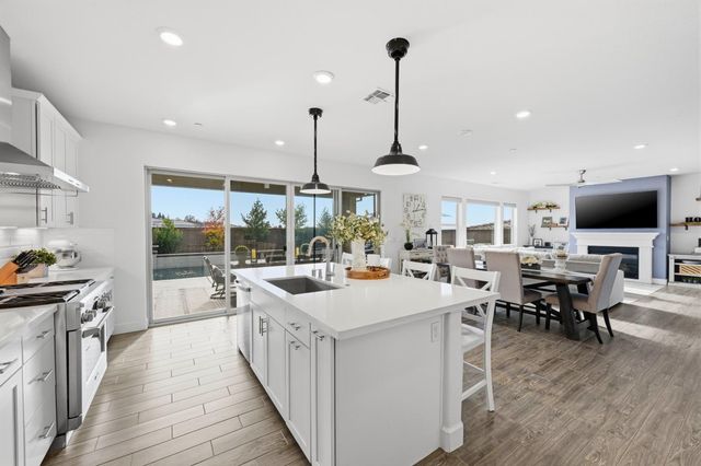 3030 Whistling Way, El Dorado Hills, CA 95762