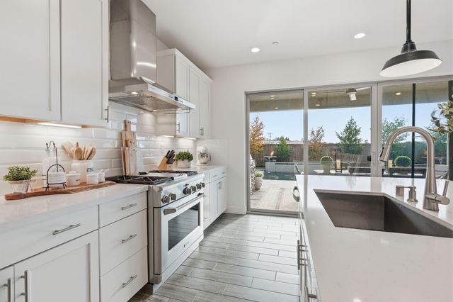 3030 Whistling Way, El Dorado Hills, CA 95762