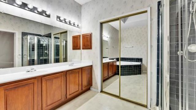 7132 Sample Drive, The Colony, TX 75056