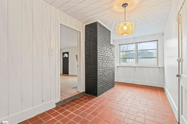 456 Longview Drive, Spartanburg, SC 29303