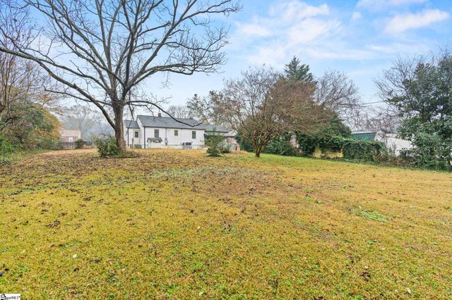 456 Longview Drive, Spartanburg, SC 29303