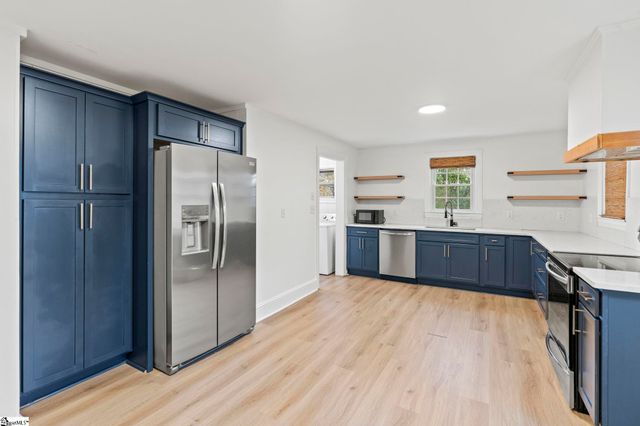 456 Longview Drive, Spartanburg, SC 29303