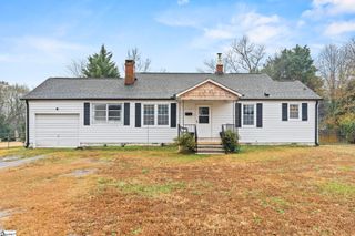 456 Longview Drive, Spartanburg, SC 29303