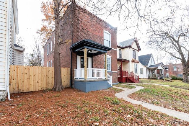 6212 Virginia Avenue, St Louis, MO 63111