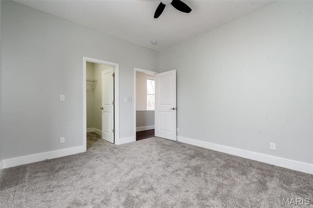 6212 Virginia Avenue, St Louis, MO 63111