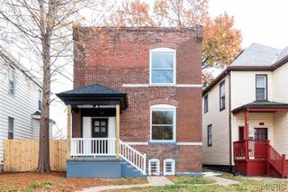 6212 Virginia Avenue, St Louis, MO 63111