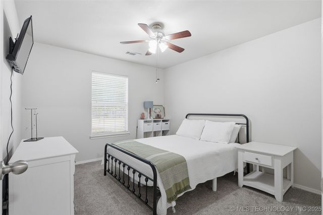 13024 E 129th Street North, Collinsville, OK 74021