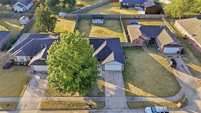 13024 E 129th Street North, Collinsville, OK 74021