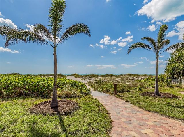 703 & 705 GOLDEN BEACH BOULEVARD, Venice, FL 34285