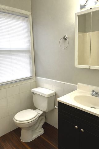 156 Cloverleaf Road, Matteson, IL 60443